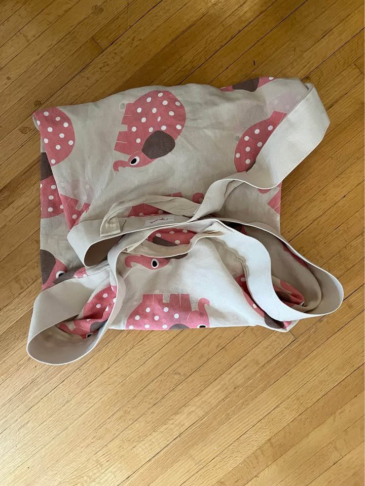 LIKE NEW 3 Sprouts Elephant Play Mat Bag - photo 2