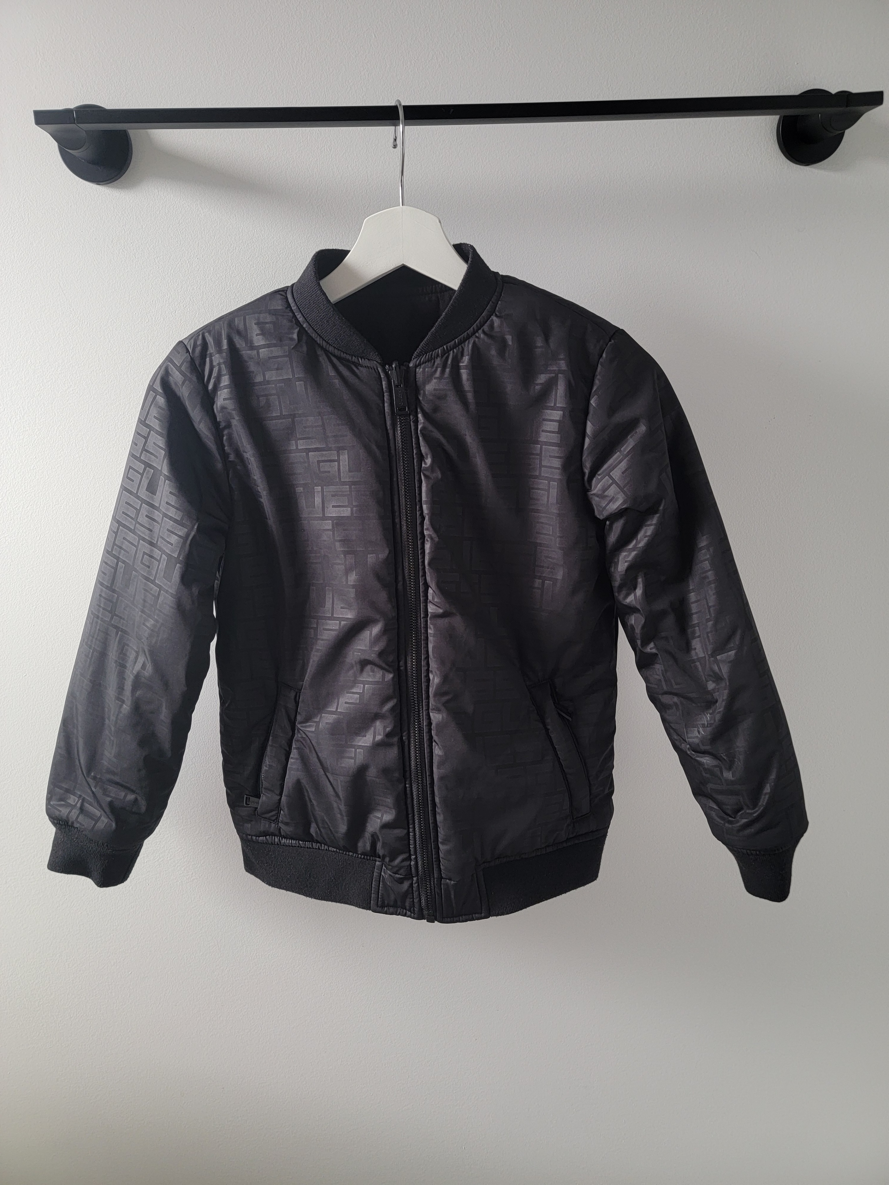 Kids GUESS reversible bomber jacket exact measurements in ad)