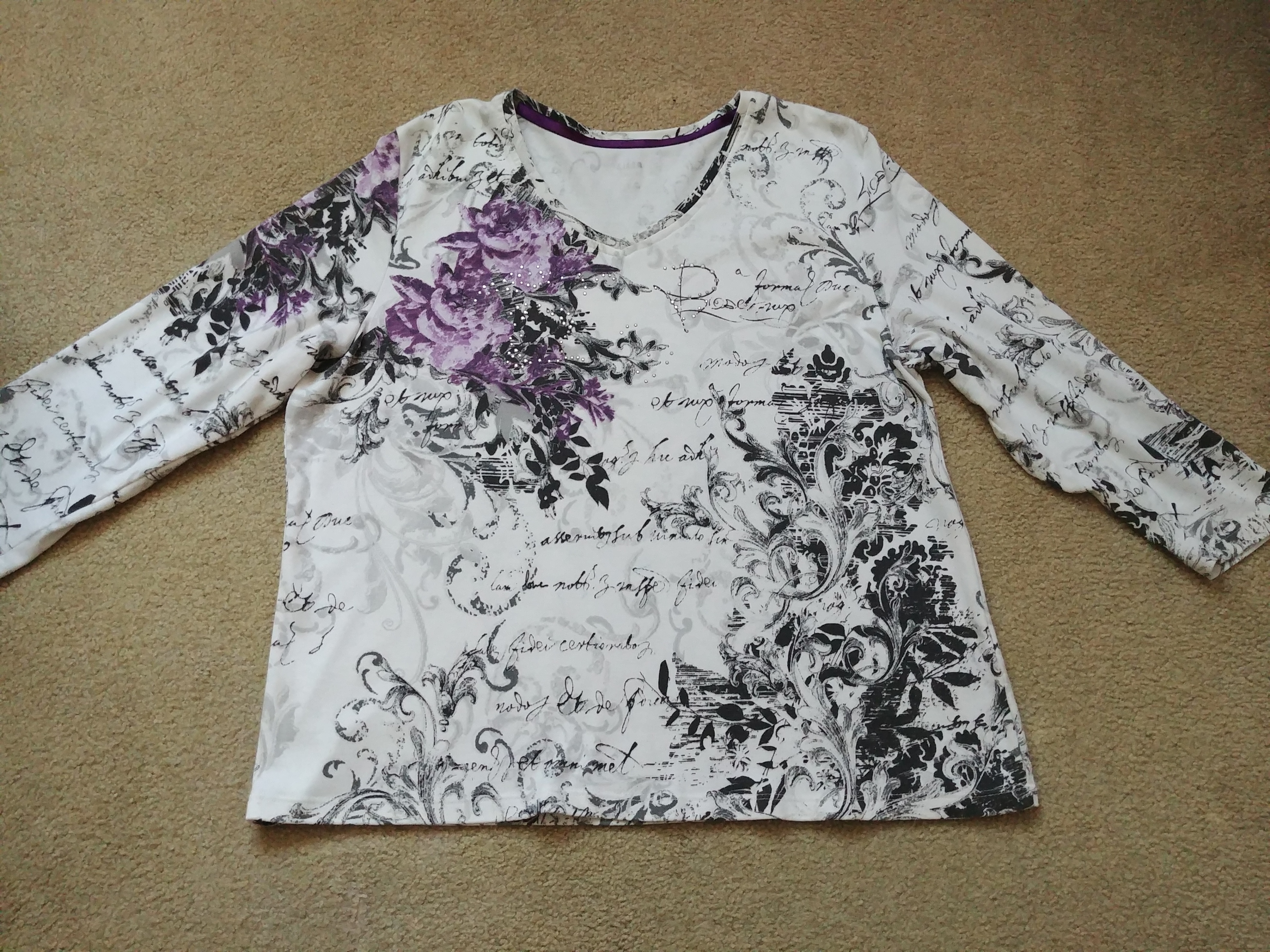 ALIA Petite Floral Print Long Sleeve Top
