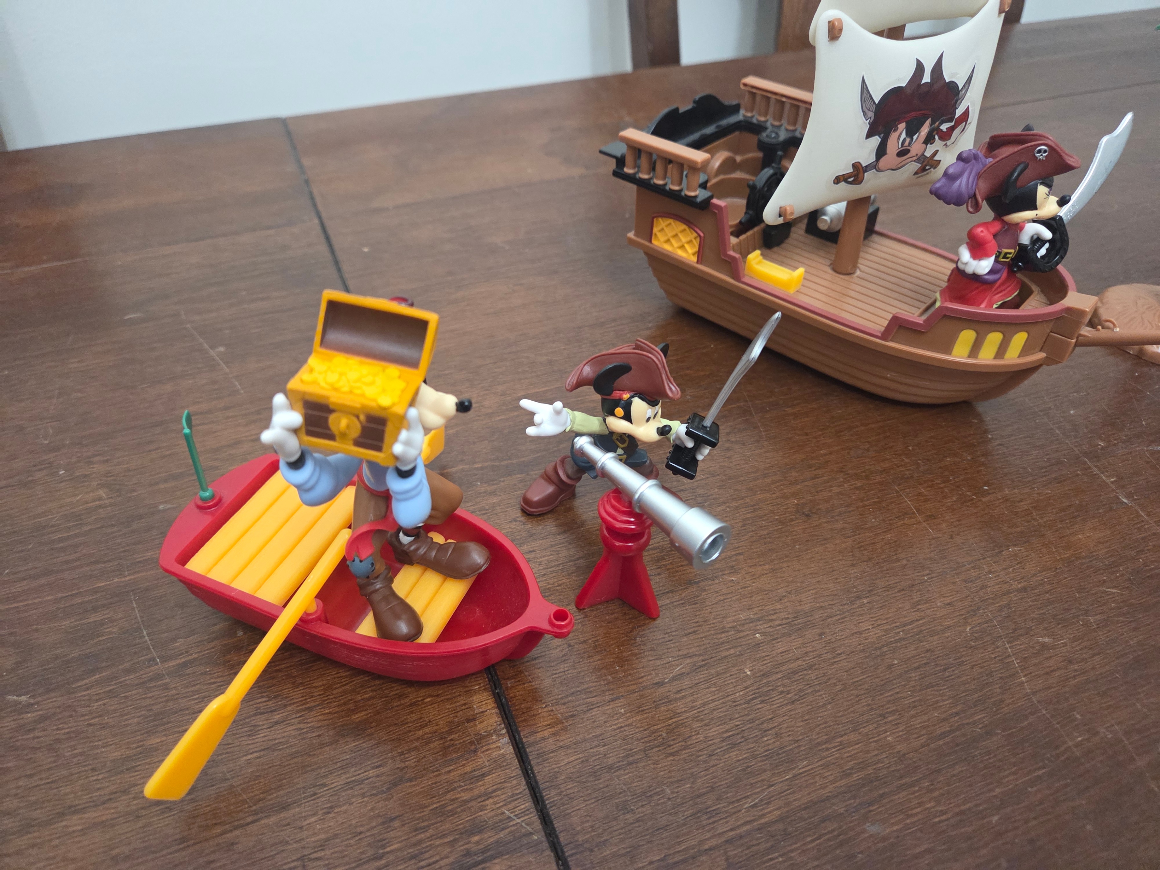 Disney Pirate Play Set - photo 3