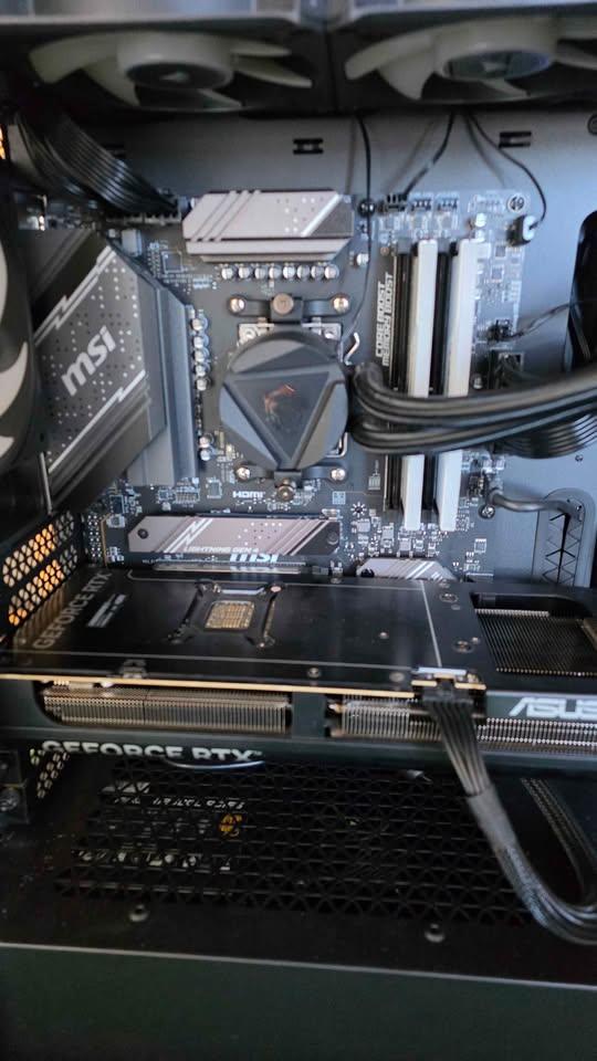 Gaming PC – Ryzen 7 9800X3D + RTX 4070 Ti | 32GB DDR5 | 1TB NVMe - photo 5
