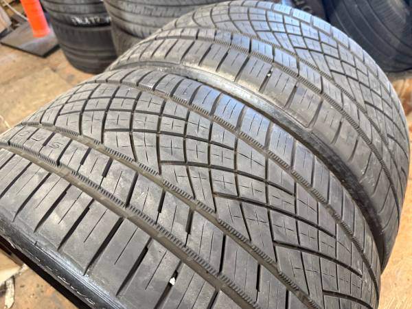 PAIR of 285/30/22 Continental extreme contact DWS 06+ with 65% - photo 3
