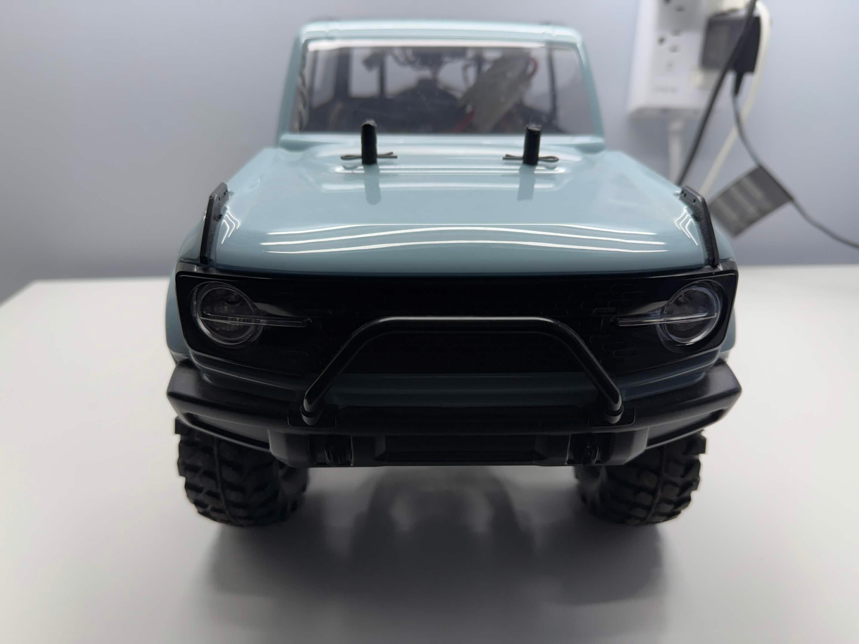 Tamiya Ford Bronco RC Car (CC-02) - photo 2