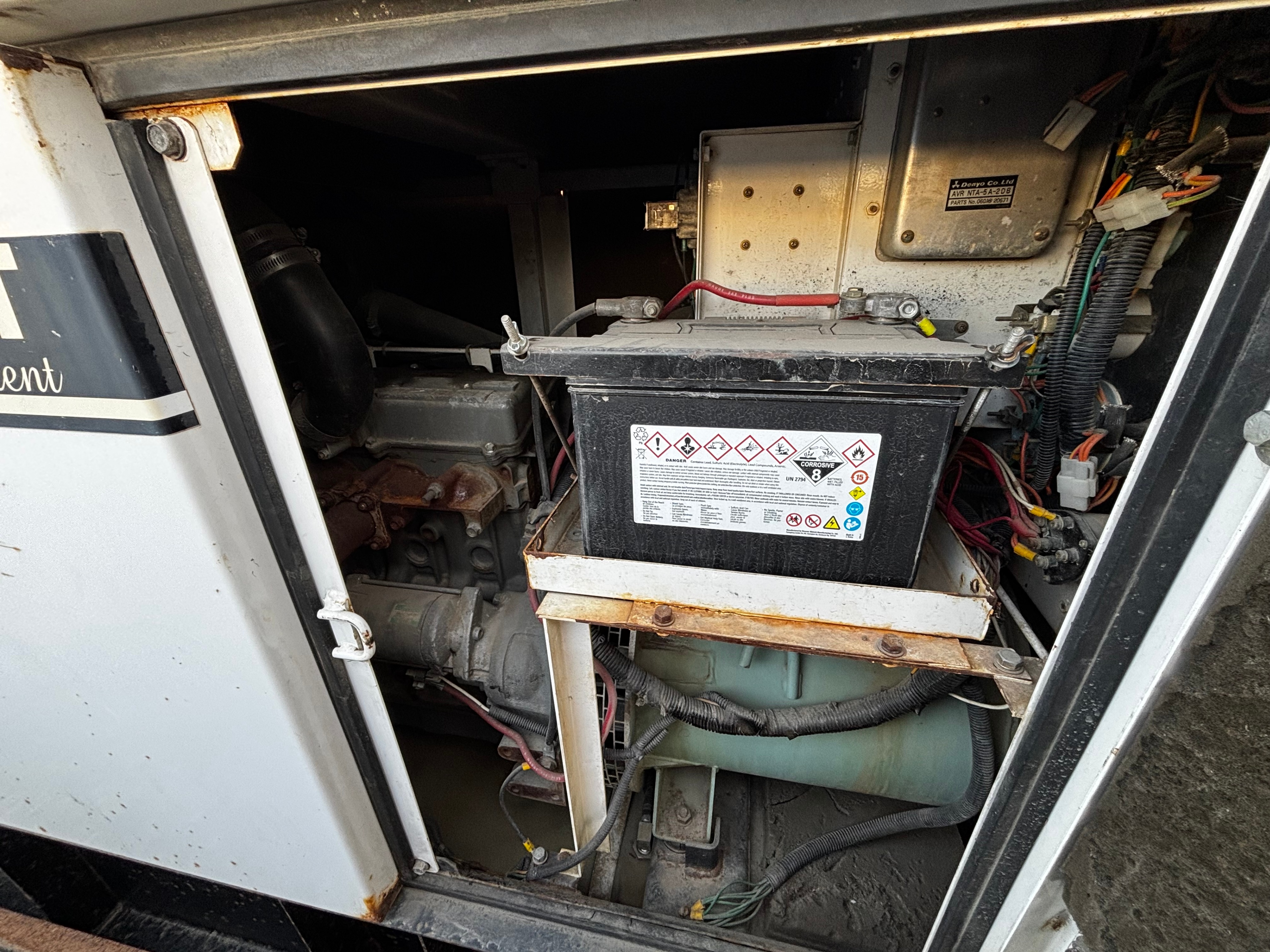 25KVA 20KW Diesel Generator (Towable) - photo 3