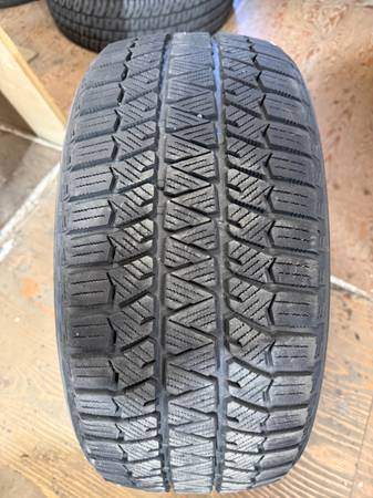 1 x single 225/40/18 M+S Bridgestone Blizzak WS90 w 80% tread
