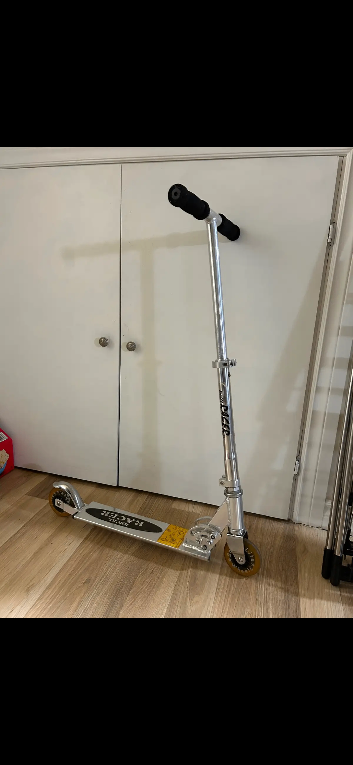 Kids 2-Wheel Kick Scooter