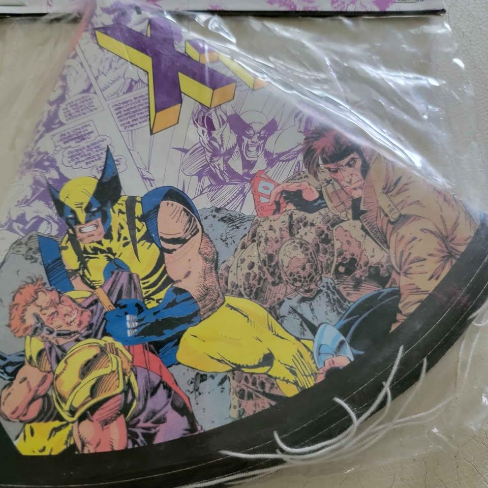vintage 1 package of 1993 Marvel Comics X-Men cone party hats - photo 3