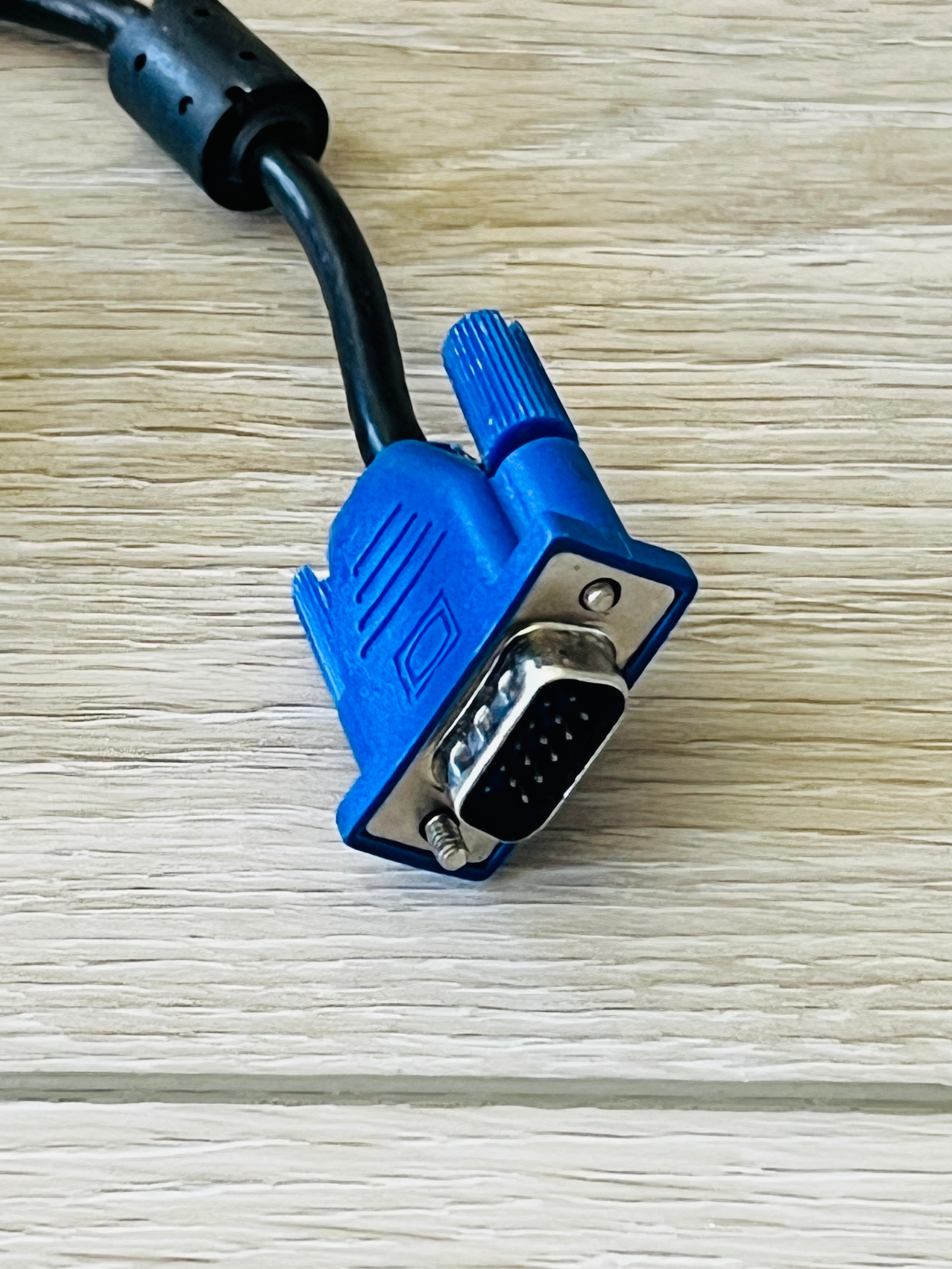 VGA cable 6 feet / Câble VGA 6 pieds - photo 2