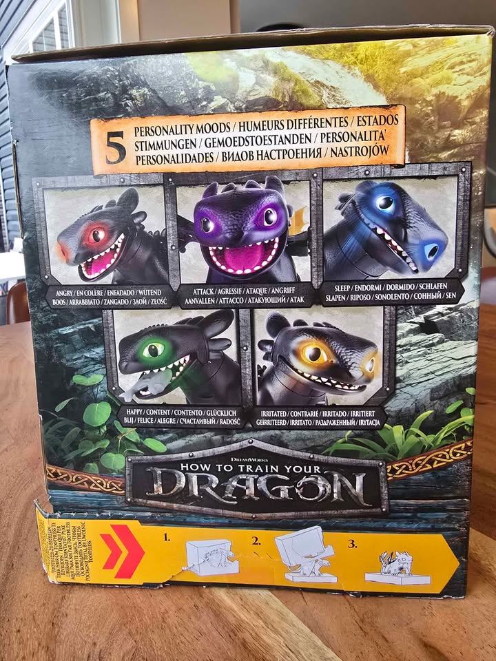 Dragon Toy – Interactive Toothless with Lights & Sounds - photo 5