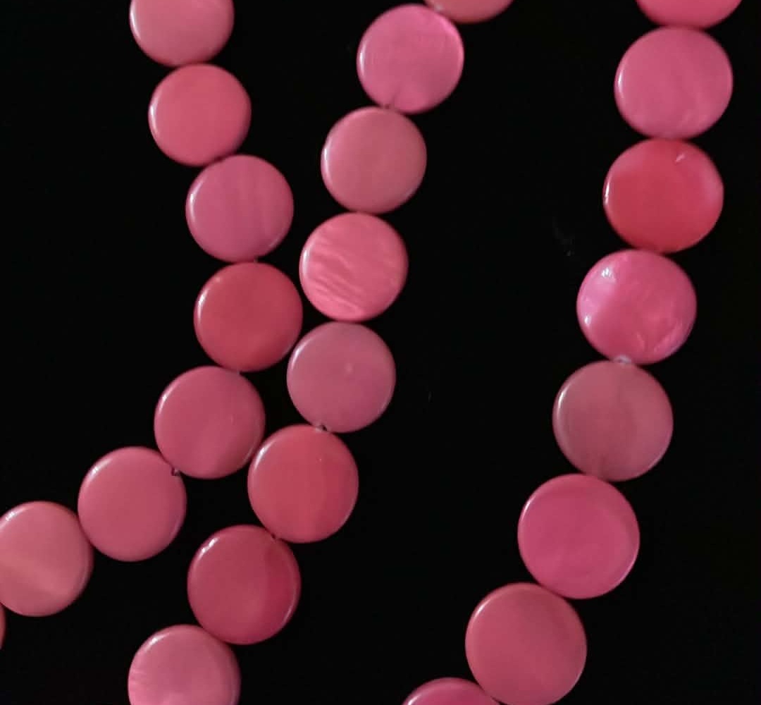 Necklace Multi-Strand Hot Pink Flat Beads - 20 Inches - photo 2