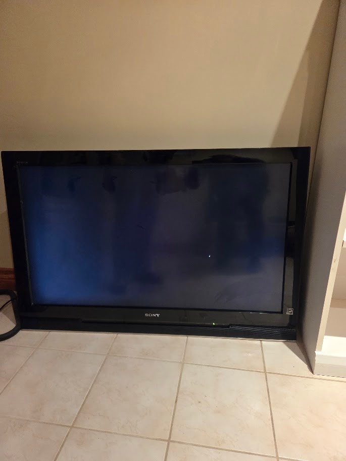 Lot of 3 Flat Screen TVs - photo 3