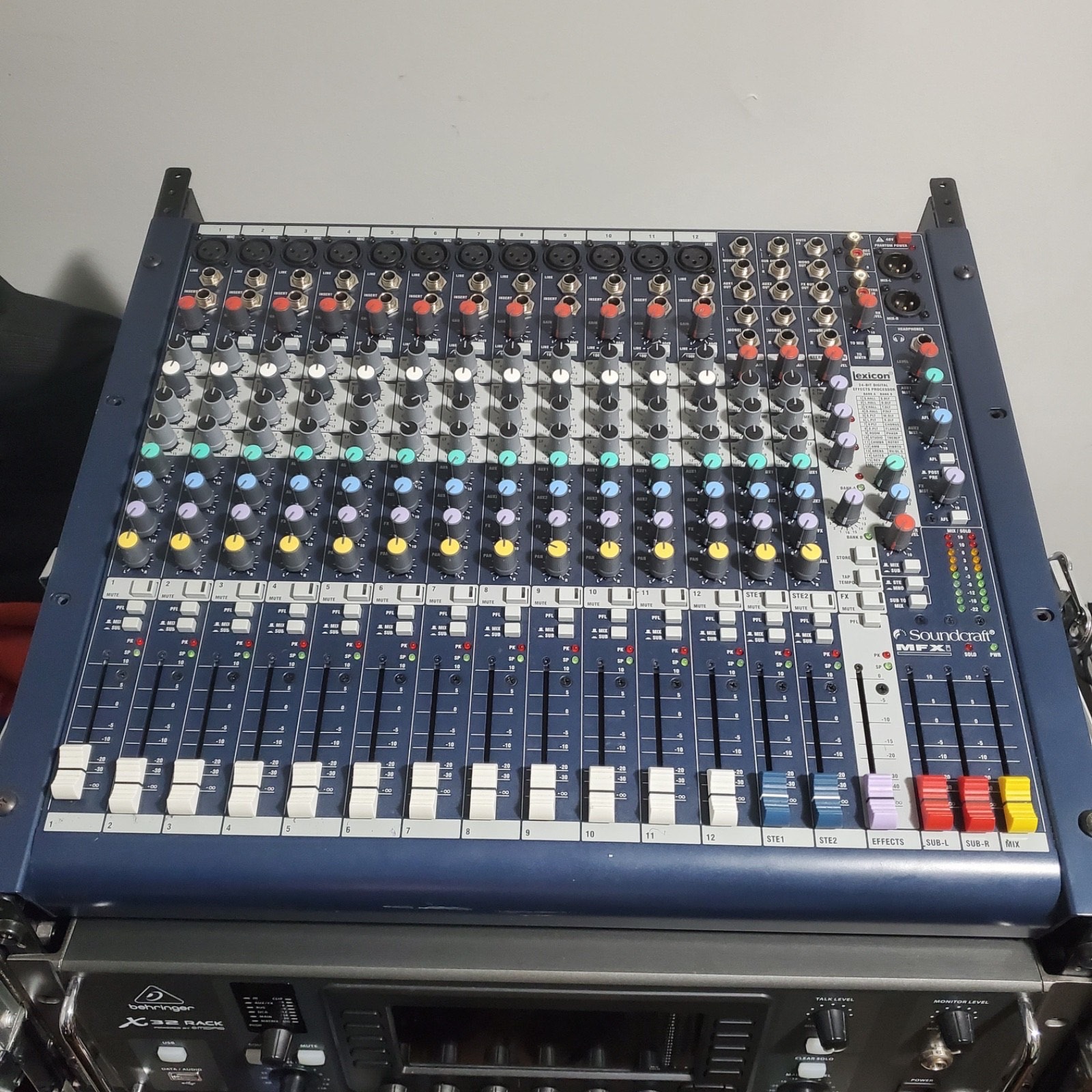 Soundcraft MFX 12 Channel Mixer