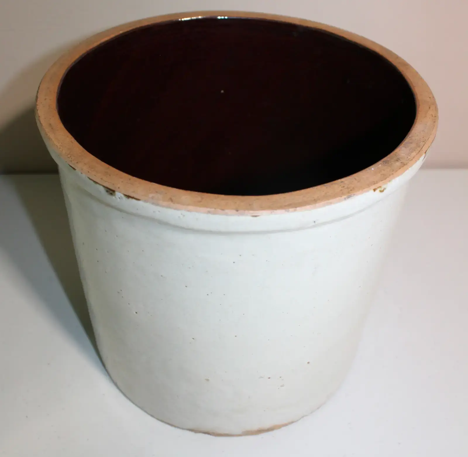 Vintage Robinson Ransbottom Two-Tone Stoneware Crock 1 Gallon