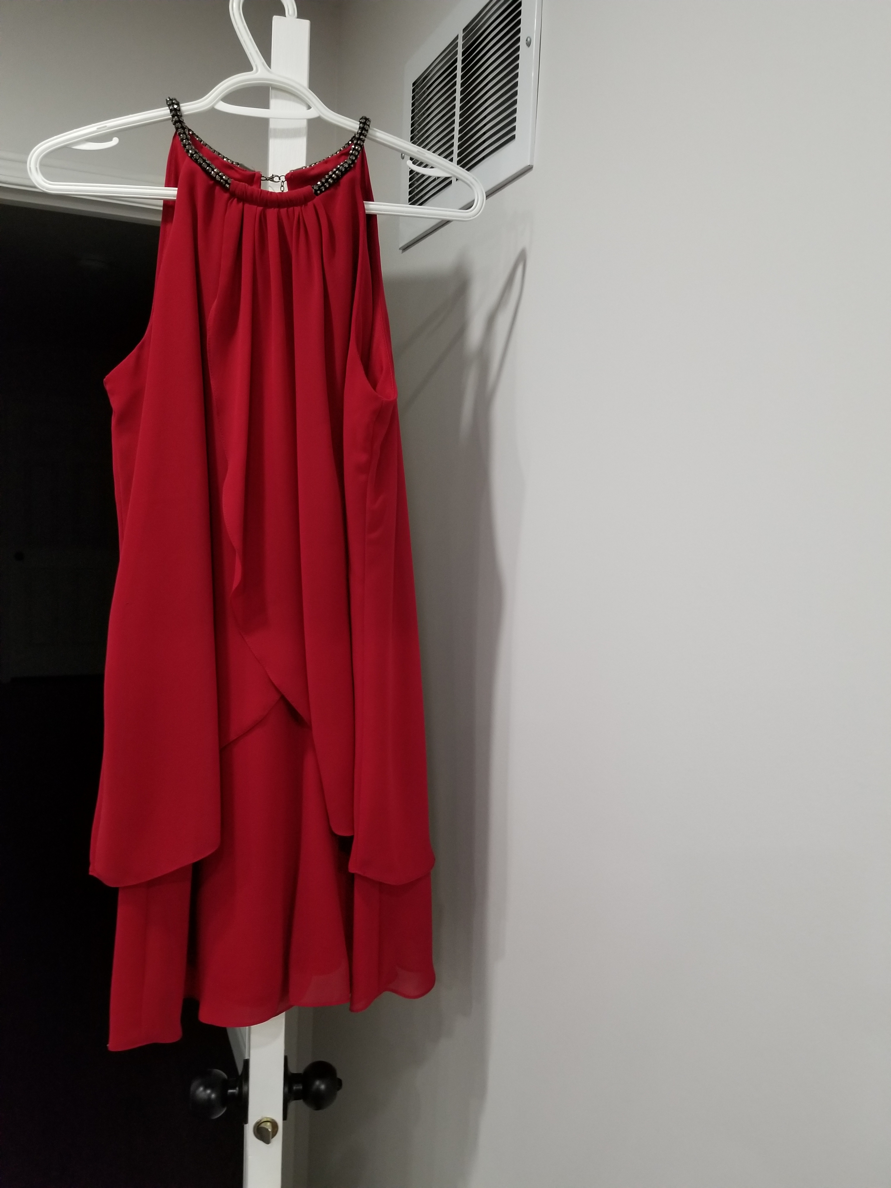 Elegant Red Cocktail Dress – Beaded Neckline – Sleeveless