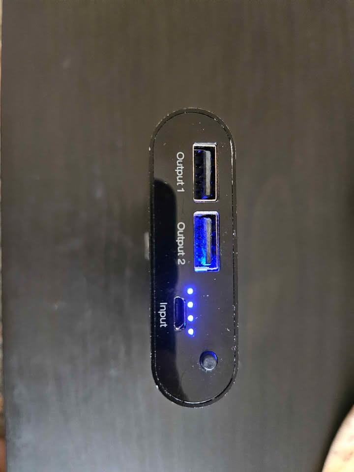 Energizer 10,000mAh Power Bank - photo 2
