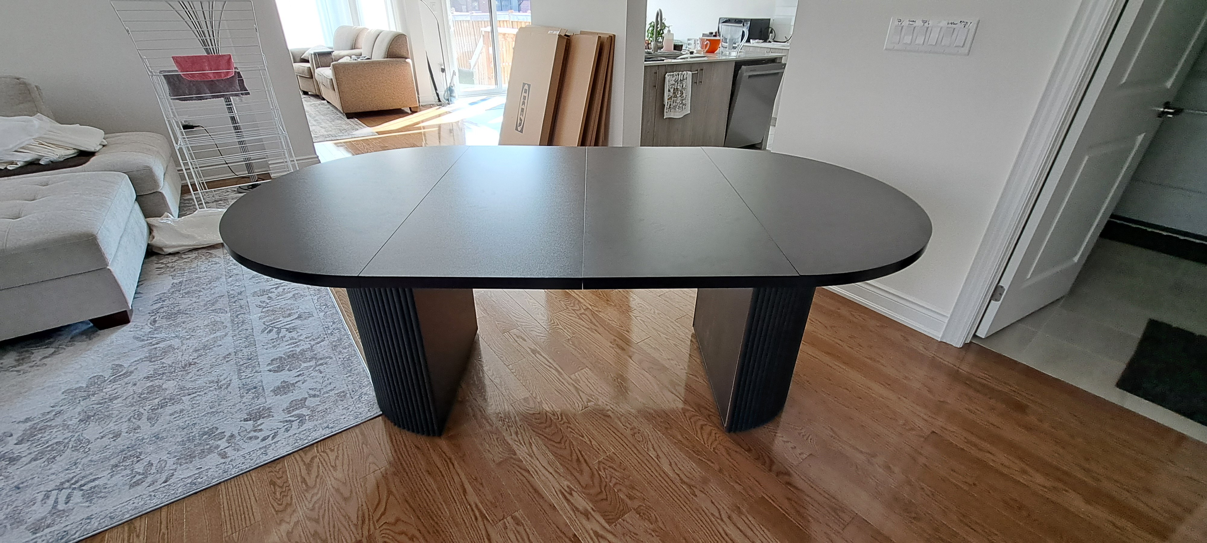 Extendable Black Dining Room Table – Round/Oval – Like New - photo 3