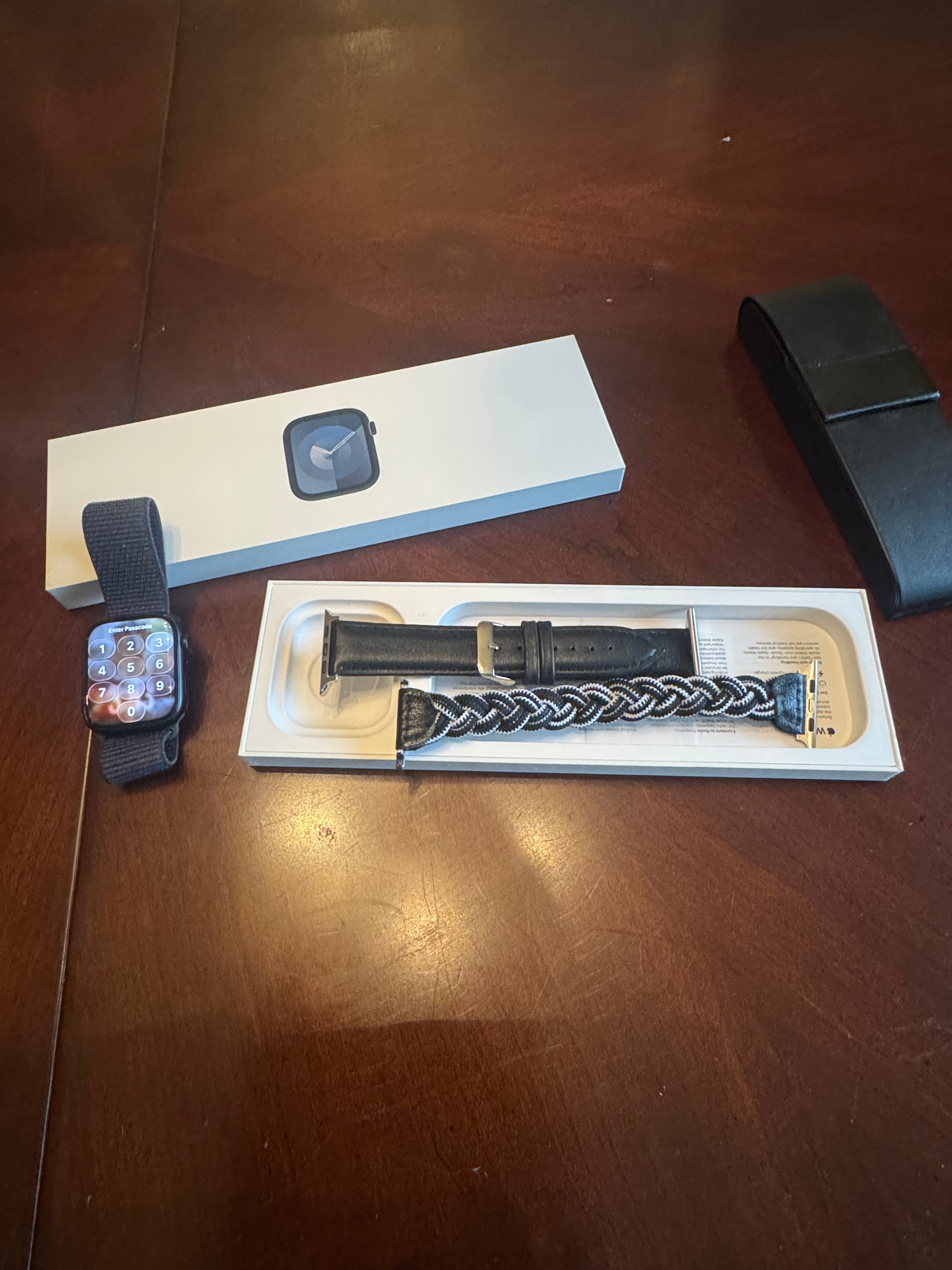 Apple watch series 9, 45mm - photo 4