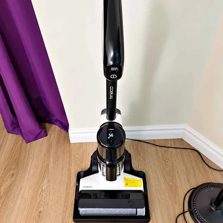 Tineco Cordless Wet & Dry Vacuum Mop – With Accessories