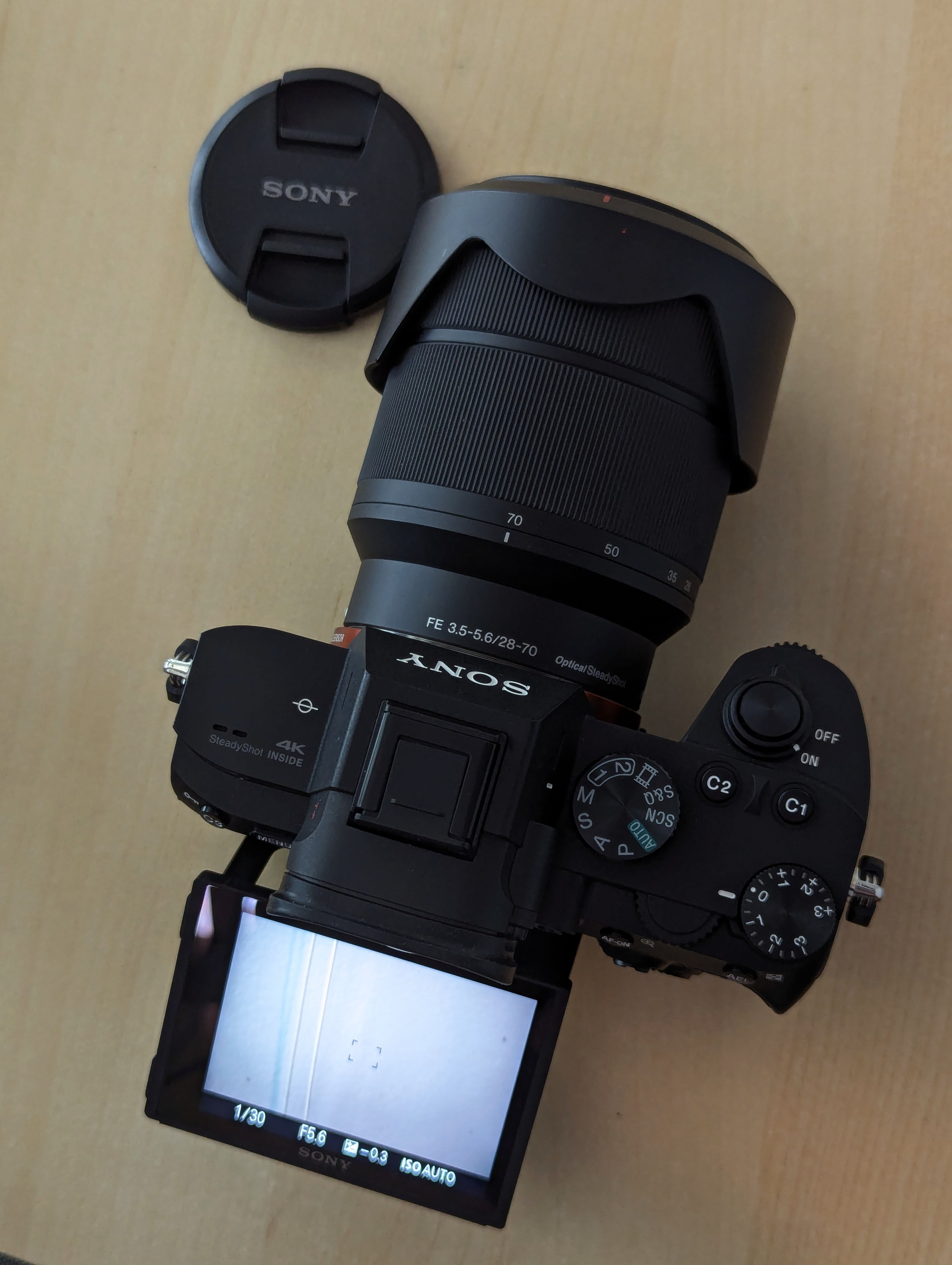 Sony A7III + FE 28-70mm kit lens