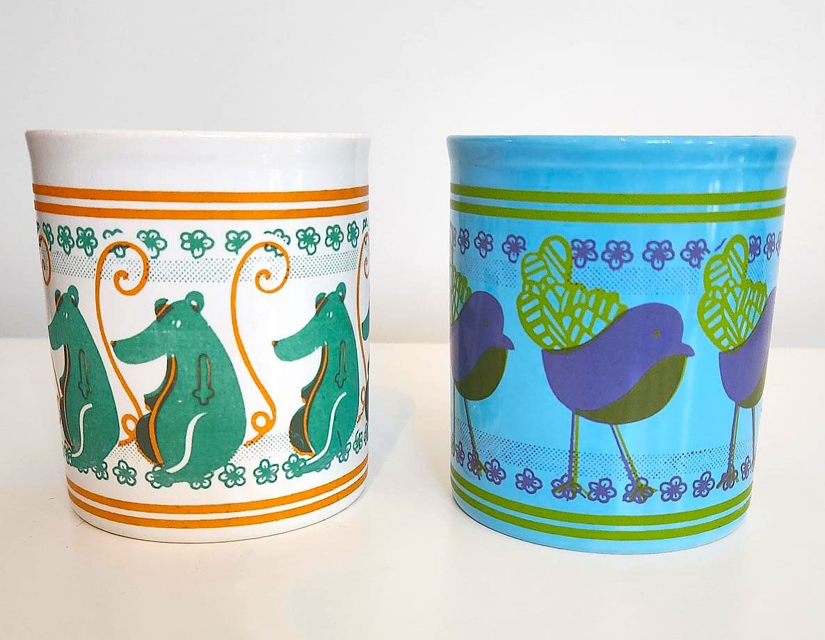 Pair of Vintage Staffordshire / Kiln Craft Mugs Retro MCM Design - photo 3