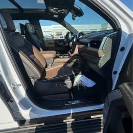 2027 GMC Yukon Denali Ultimate - photo 3