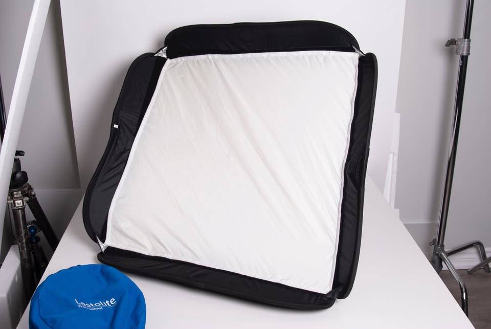 Lastolite EzyBox Hotshoe Softbox 70cm  x70cm w/Grid - photo 4