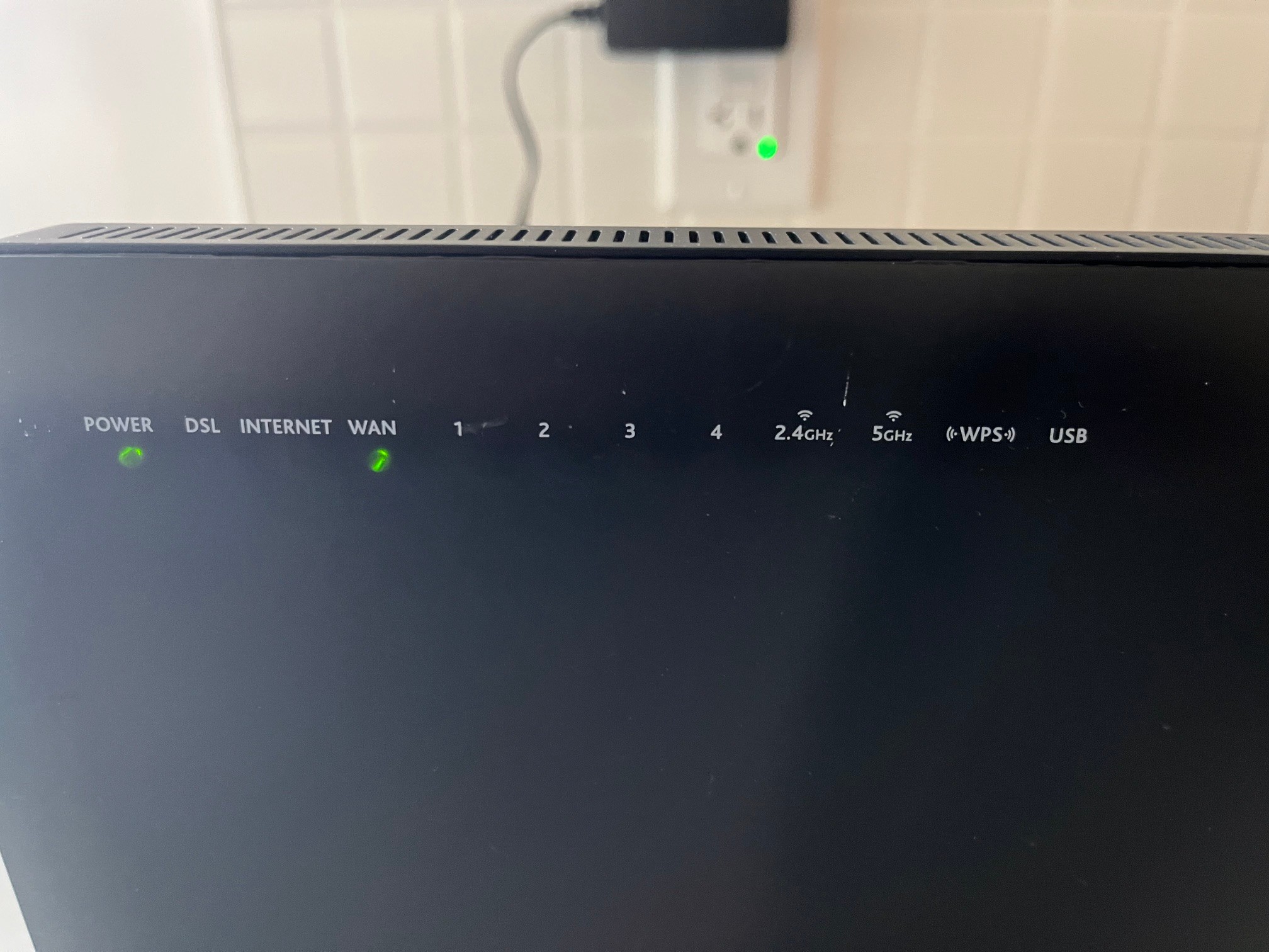 SmartRG SR516ac Modem & Wi-Fi Router - photo 2