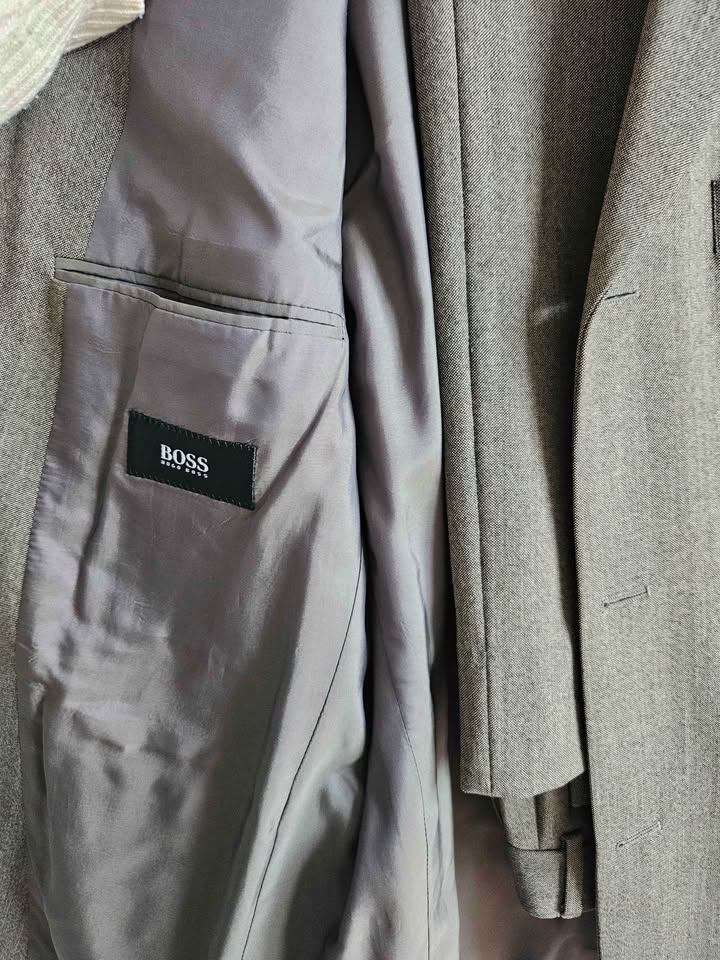 Hugo Boss "Rossellini" vintage 90s Gray Virgin Wool Suit - photo 4