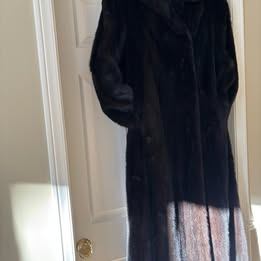 Genuine Mink Fur Coat, Full-Length, Lawrence Furs Toronto, 1988 - photo 2