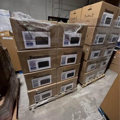 Panasonic Genius 1200W Microwave 1.3 cu ft — New in Box