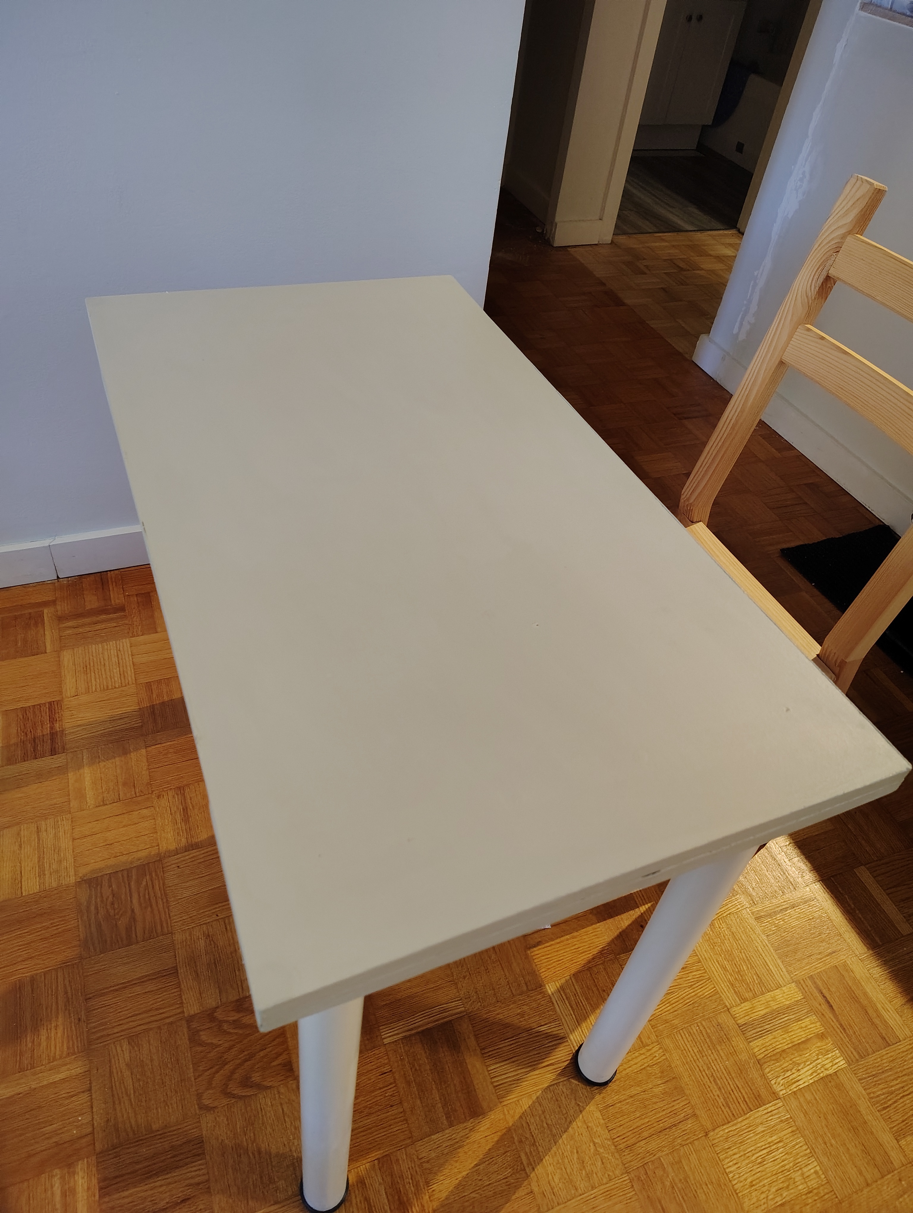 Tables/Desks - photo 2