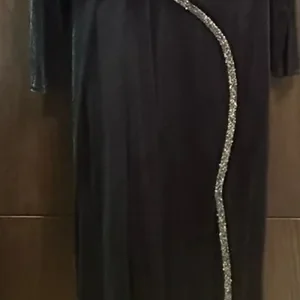 Gorgeous dark green velvet maxi dress with embellished collar - photo 5