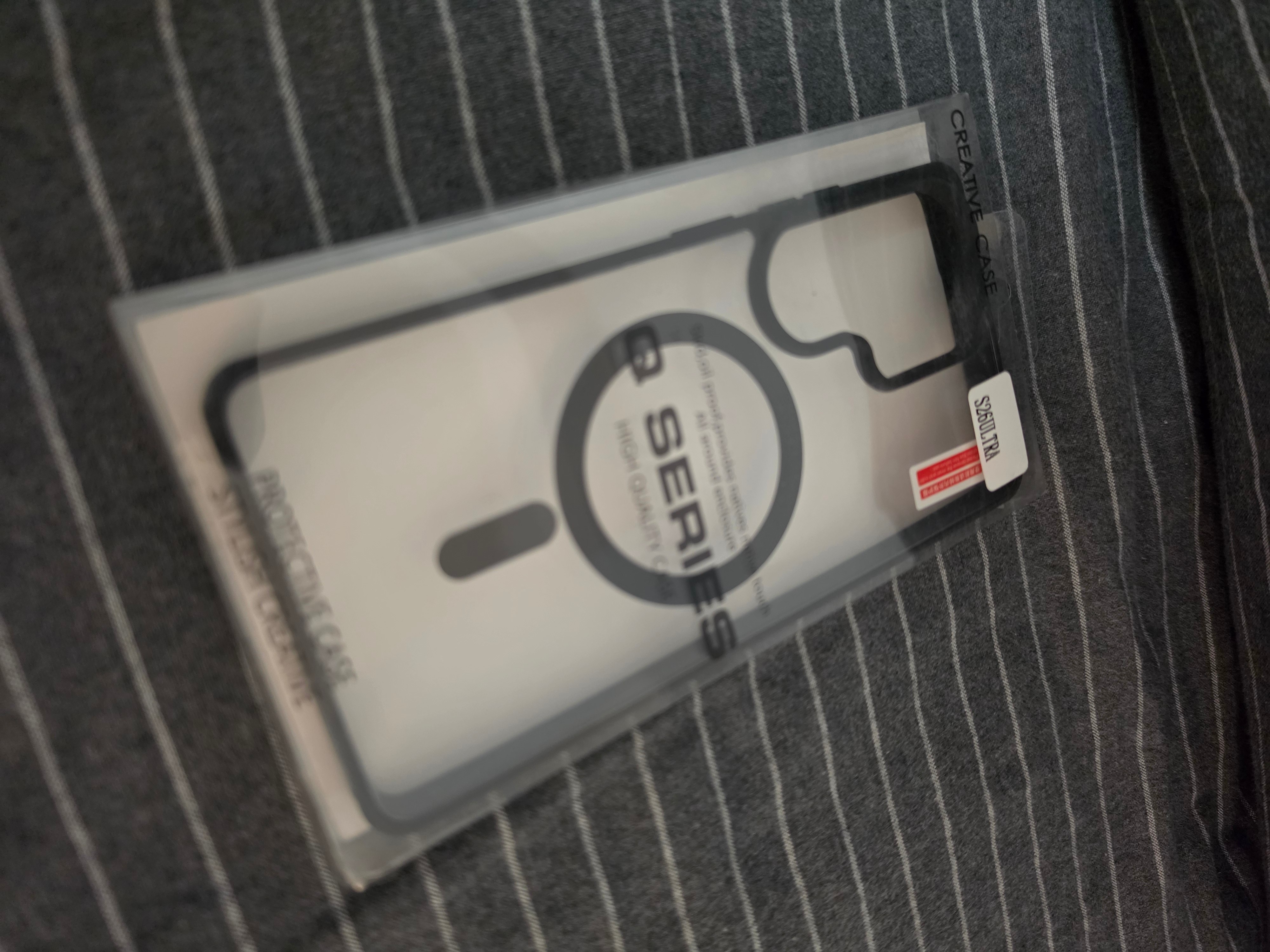 2 Samsung S26 Ultra Cases – Magnetic-Style + Clear – Brand New - photo 4