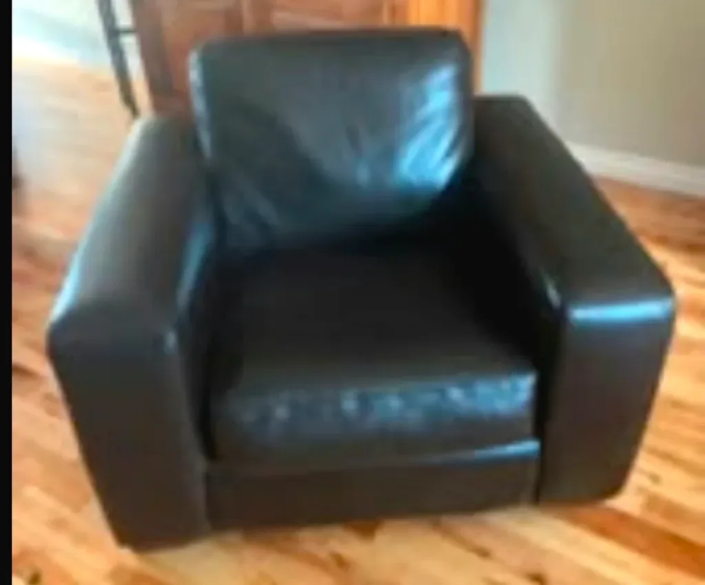 Dark Brown Leather Sofa and Armchair Set - photo 2