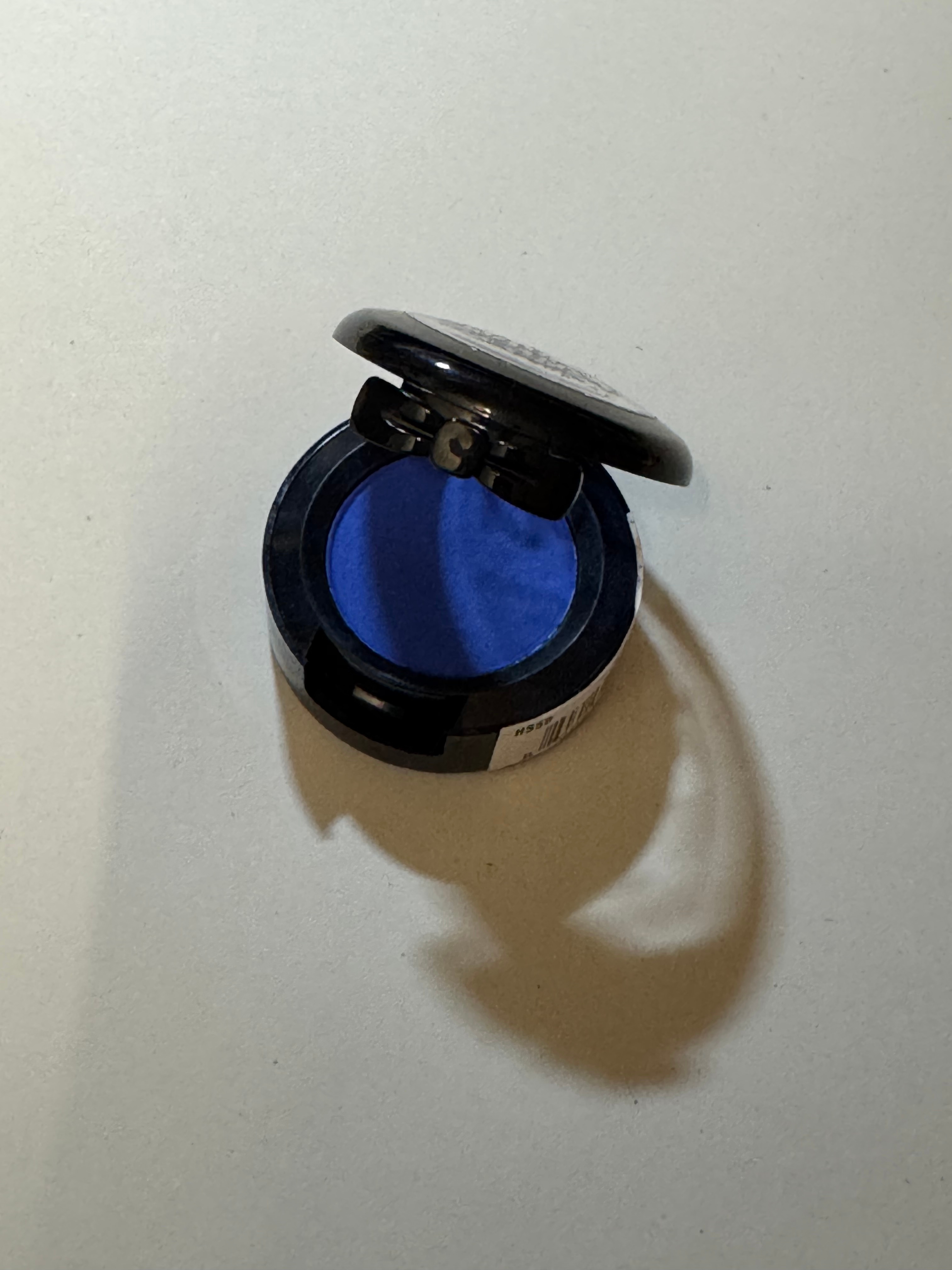 NYX Hot Singles Eyeshadow, HS50 Electroshock, Cobalt Blue Matte