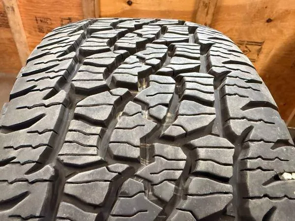 1 X single 285/45/22 XL BFG Trail Terrain T/A with Tread L NEW - photo 3