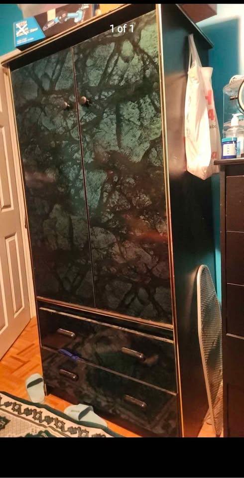 Vintage Black Lacquer Bedroom Set: Armoire, Night Table, Dresser - photo 3