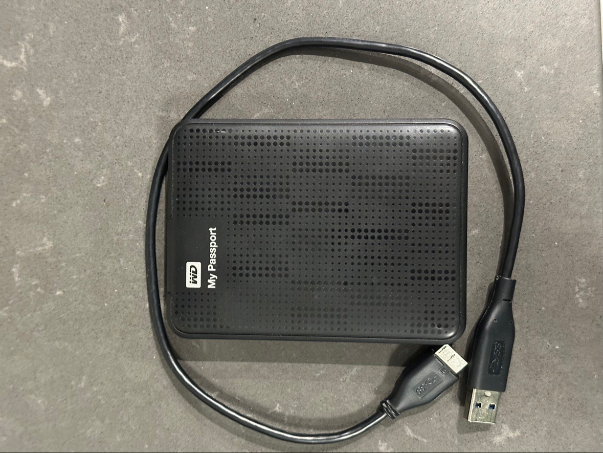 WD My Passport 1TB Portable External Hard Drive - photo 2