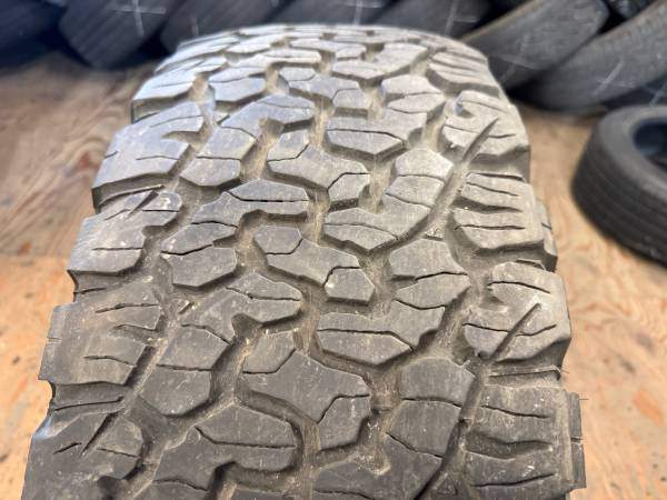1 X single 285/75/16 LT 126/123R BFG All Terrain T/A KO2 w 55% - photo 3