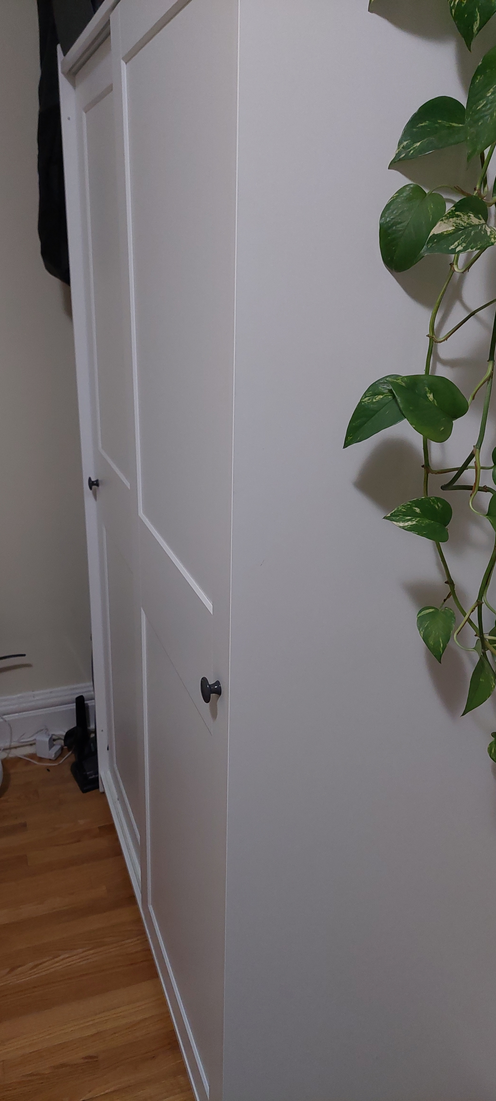 IKEA HAUGA Wardrobe with Sliding Doors – White - photo 2