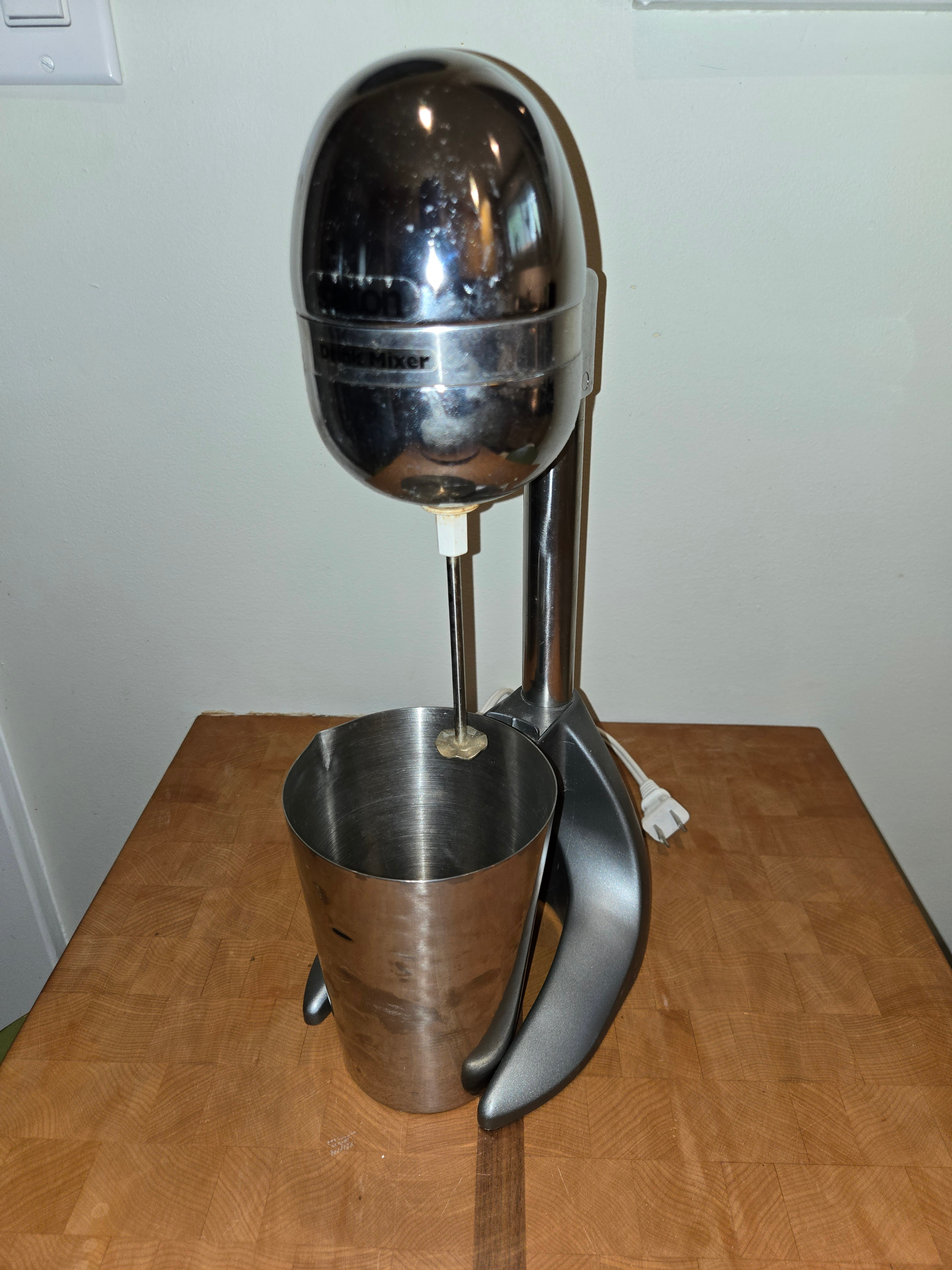 Salton Drink Mixer