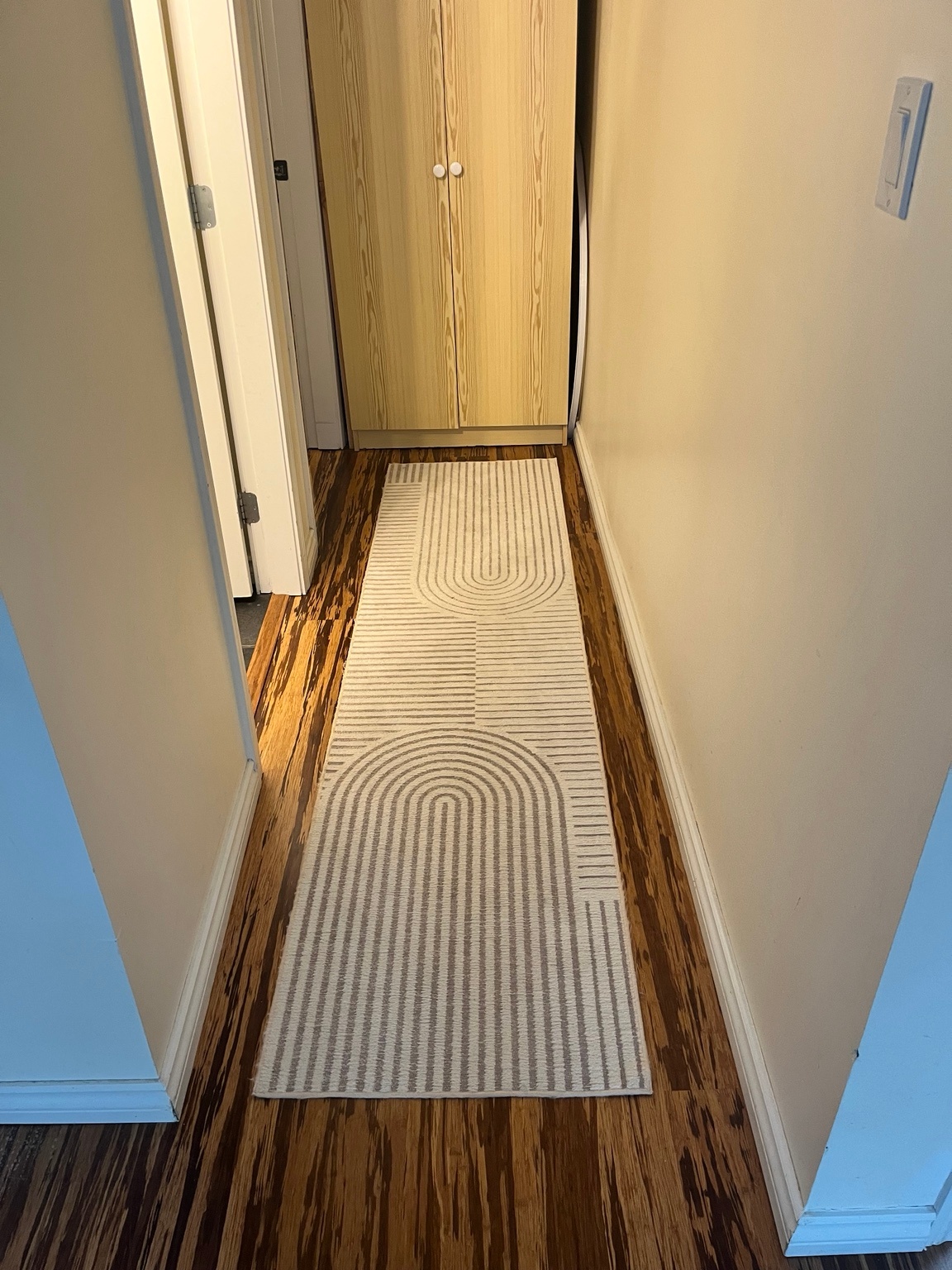 Cream and Grey Geometric Hallway Runner Rug
