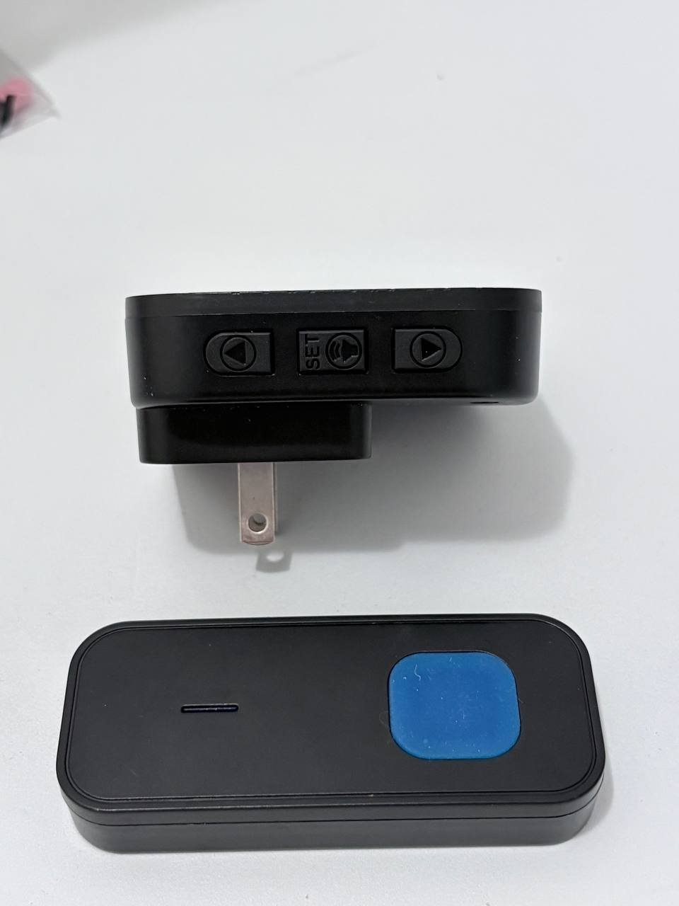 Wireless Doorbell Kit – Plug-In Receiver & Push Button - photo 2