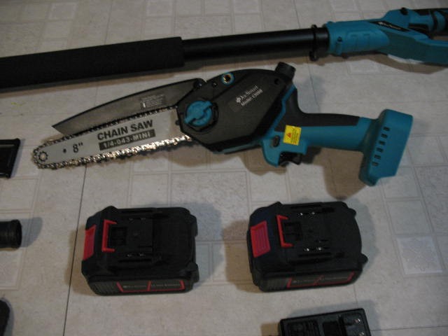 2 in 1 Pole Saw and 8 Inch Mini Chainsaw, BRAND NEW - photo 2