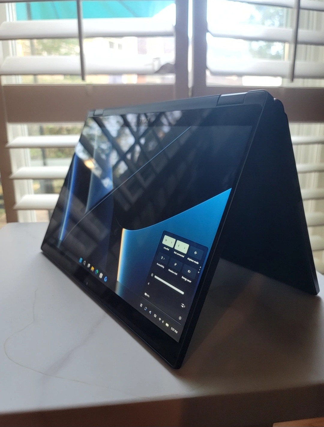 Dell Latitude 7390 2-in-1 (i7, 16GB Ram, 512 SSD, New battery) - photo 4