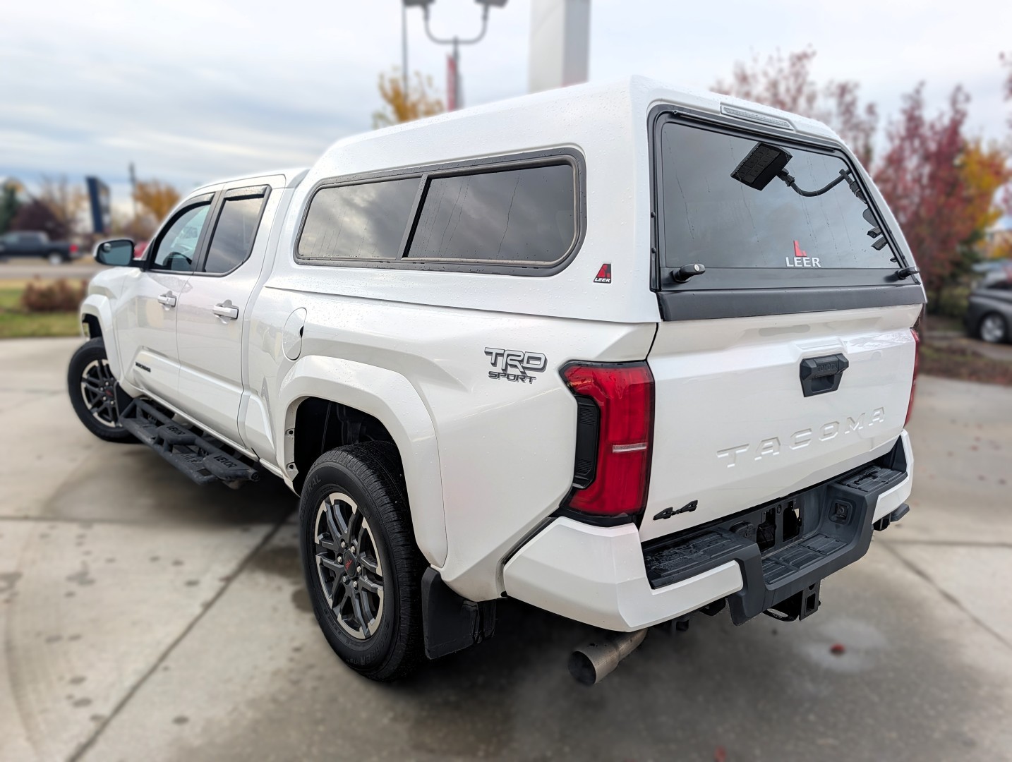 2025 Toyota Tacoma TRD Sport - photo 3