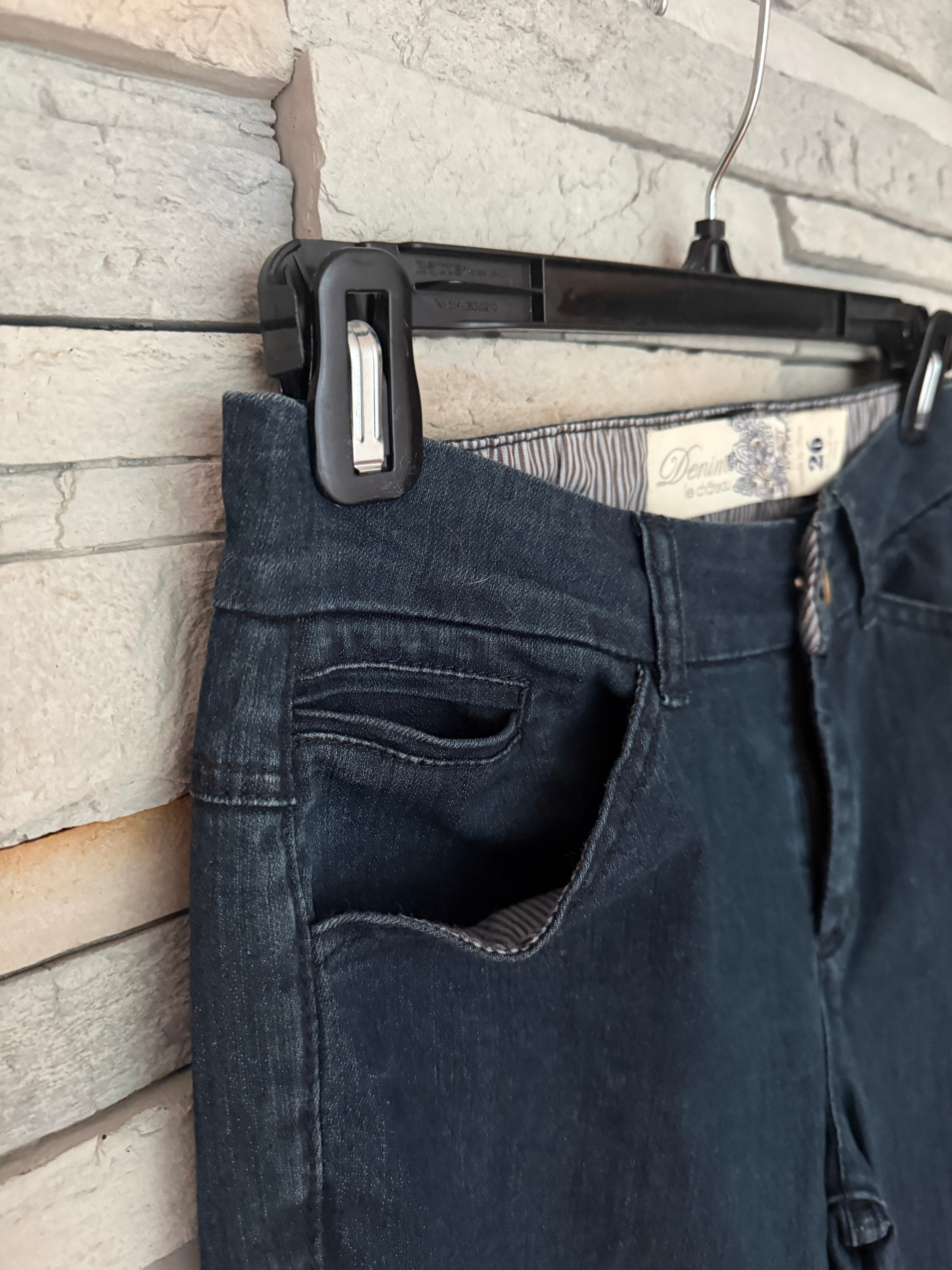Le Chateau Dark Wash Flare Jeans Size 26 NWOT Y2K Premium - photo 2
