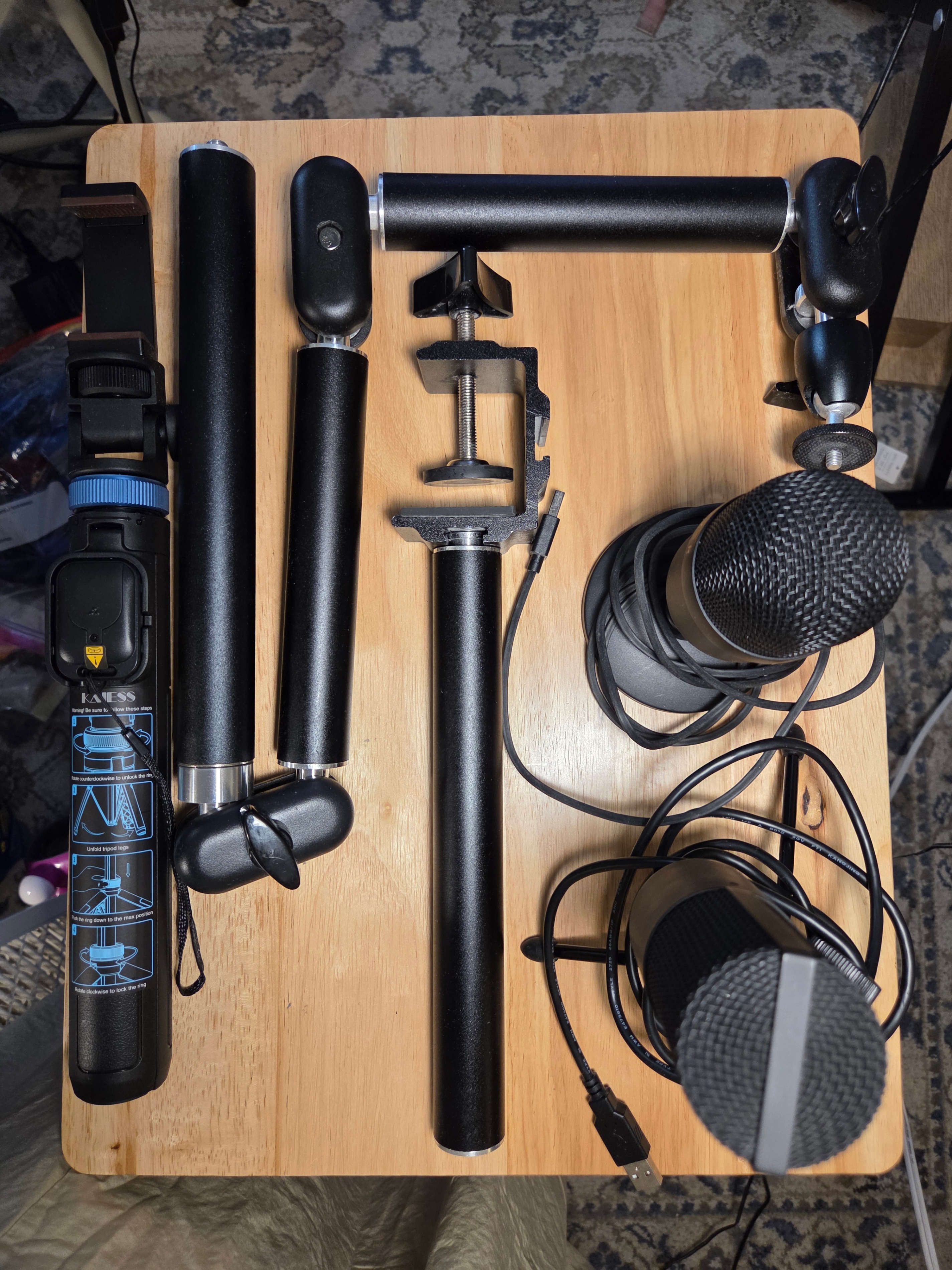 Tarion Desk Camera Mount, FIFINE K669B USB Mic, Selfie Stick