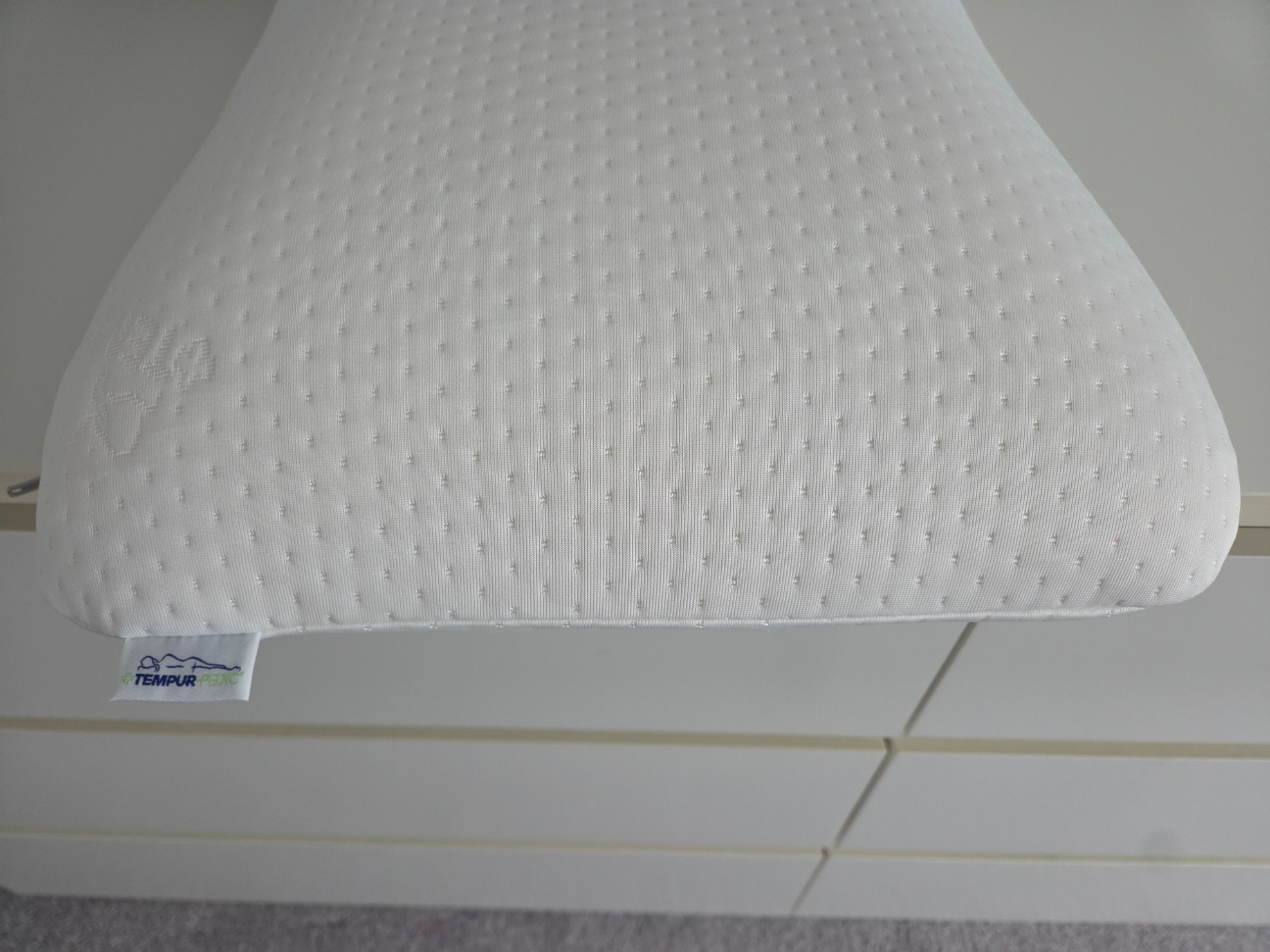 Tempur Pedic Pillow - photo 3