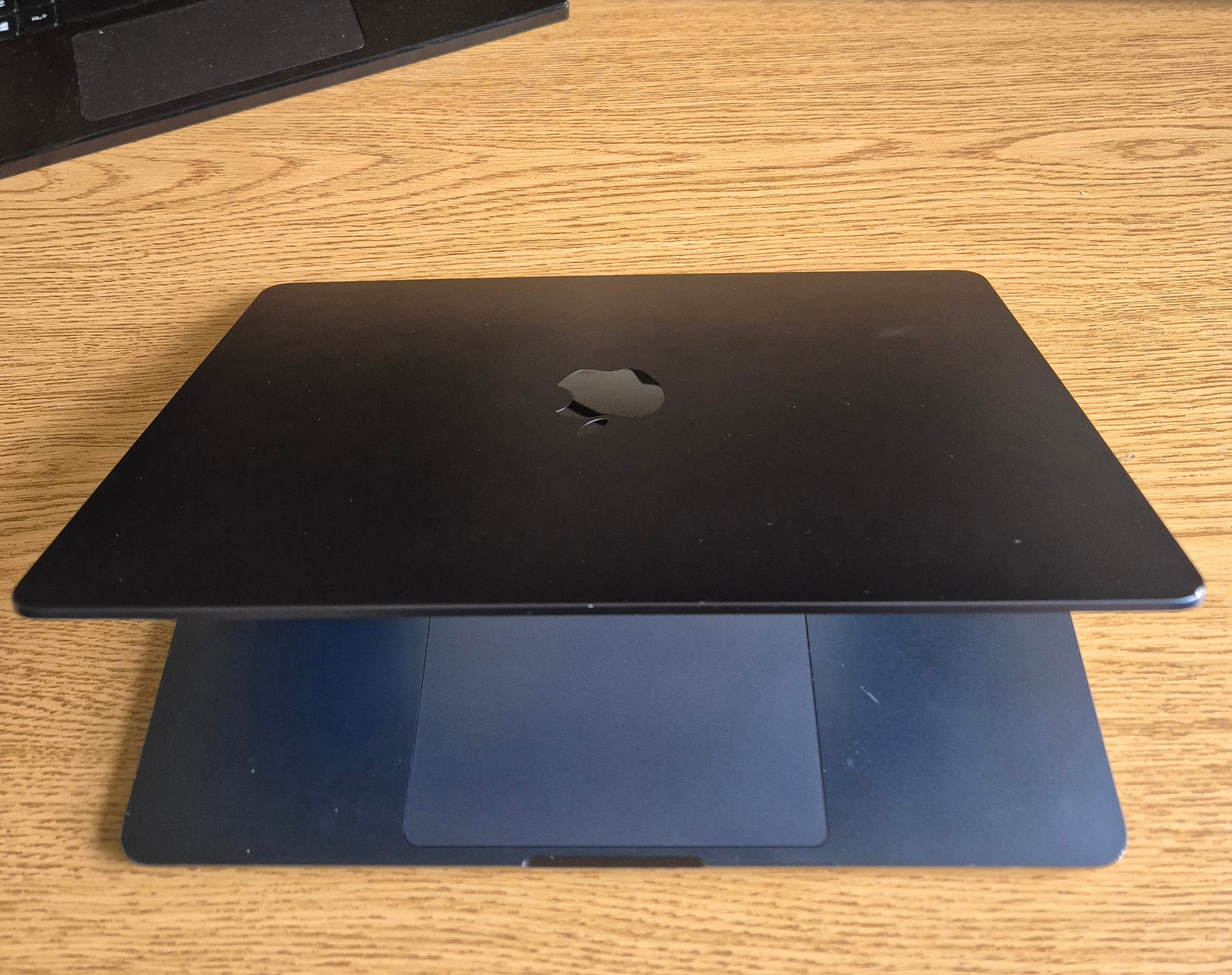 M4 MacBook Air 13" – 16gb | 256 Gb SSD| Midnight | 2025 - photo 5